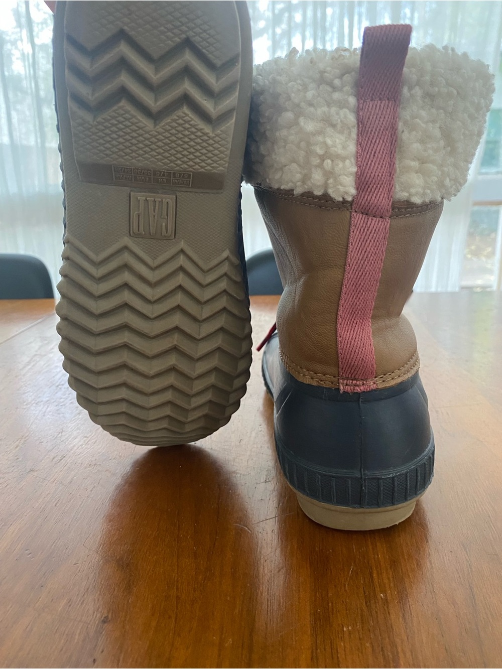 Gap Sherpa-Lined Women’s Duck Boots | Winter Snow Boots - Picture 7 of 14